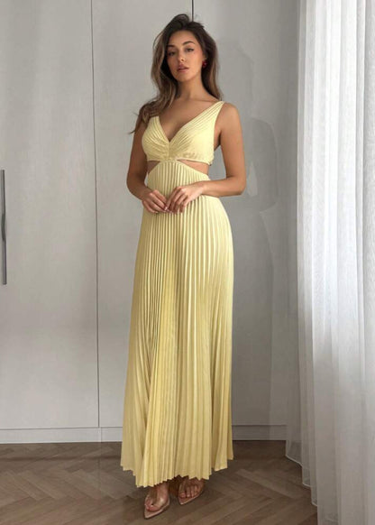 Ravella robe
